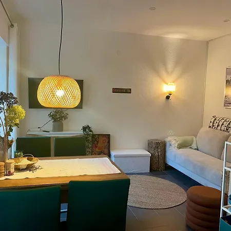 The Door - 40 Qm Hinterhaus Mit Terrasse Fuer 4-5 *