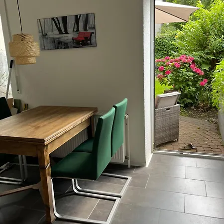 The Door - 40 Qm Hinterhaus Mit Terrasse Fuer 4-5 * بيليفيلد