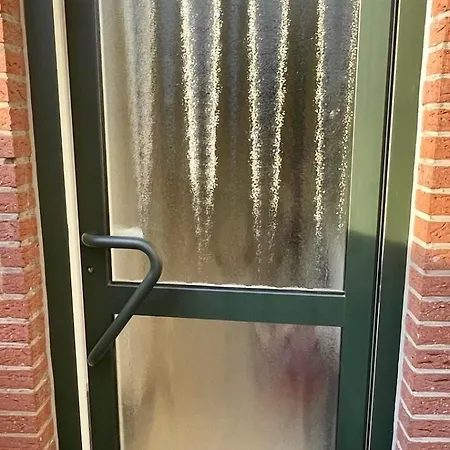 The Door - 40 Qm Hinterhaus Mit Terrasse Fuer 4-5 بيليفيلد