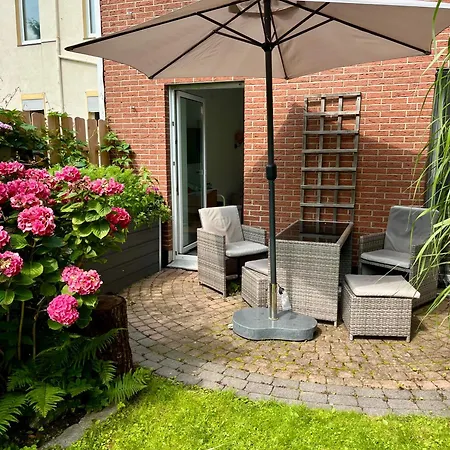 The Door - 40 Qm Hinterhaus Mit Terrasse Fuer 4-5 Bielefeld