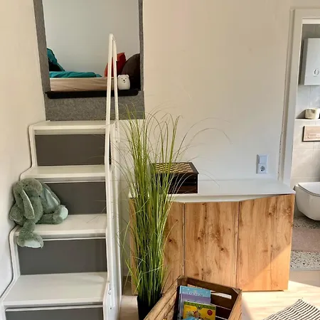 Appartamento The Door - 40 Qm Hinterhaus Mit Terrasse Fuer 4-5 *