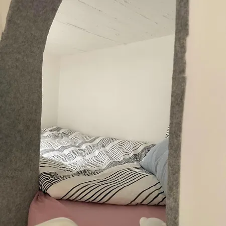 The Door - 40 Qm Hinterhaus Mit Terrasse Fuer 4-5 *