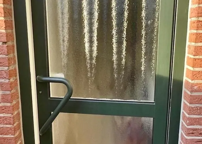 The Door - 40 Qm Hinterhaus Mit Terrasse Fuer 4-5 Bielefeld