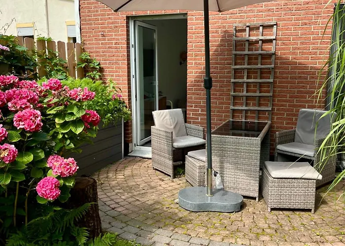 The Door - 40 Qm Hinterhaus Mit Terrasse Fuer 4-5 Bielefeld